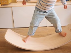 Wobbel Balance Board Original Buchenholz ohne Filz FSC zertifiziert