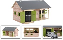 Kids Globe Pferdestall Holzspielzeug mit 2 Boxen und Lagerraum 1:32 Maßstab