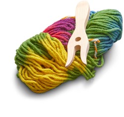 Filges Strickgabel Spielzeug mit Strickwolle - blau, grün - kreatives Basteln