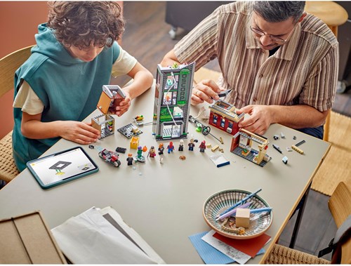 LEGO Super Heroes Spider-Man vs. Oscorp Bauset - Spielspaß-3
