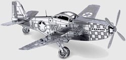 Fascinations Metal Earth MMS003 - 502498, Boeing P-51 Mustang, Konstruktionsspielzeug, 1 Metallplatine, ab 14 Jahren