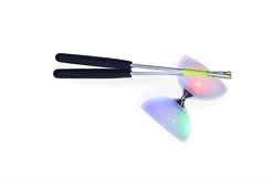 Acrobat 105 LED Lampe Diabolo mit Aluminium Handstäben