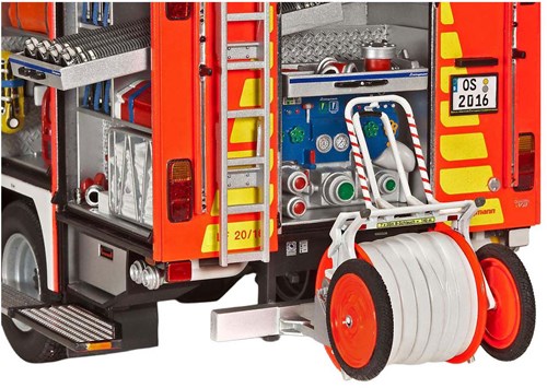 Revell Modellbausatz Feuerwehrfahrzeug Schlingmann LF 20/16 1:24 - 270 Teile-3