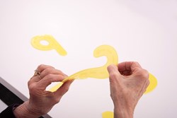 TickiT Silikon Zahlen Lernspielzeug gelb - Zählen lernen