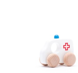 Bajo Holzspielzeug Ambulanz - klassisches Holzfahrzeug 10 cm