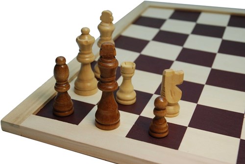 HOT Games Schachfiguren Holz Staunton 77 mm im Holzkasten-2