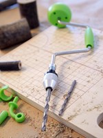 Haba Terra Kids - Perceuse manuelle pour jeunes aventuriers et bricoleurs-2