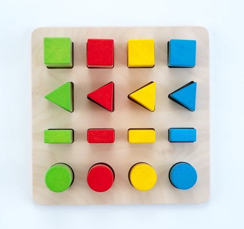 Engelhart - Sortier- und Steckspiel aus Holz in 3D für geometrische Objekte - 610032