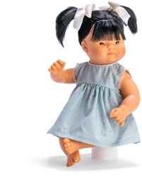 Asi Babypuppe Chinín 36cm - Puppe mit blauer Kleidung und Zubehör