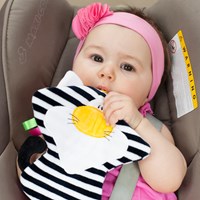 Mom's Care Babyspielzeug knisternde Katzenkuschel sensorisch-2