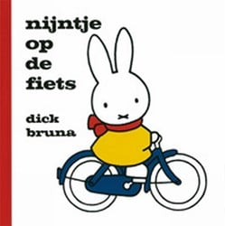 Mercis Miffy auf dem Fahrrad. 2+