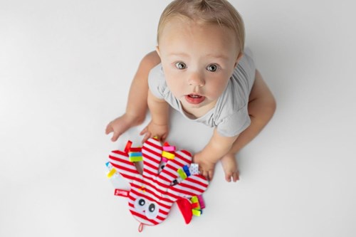 Mom's Care Babyspielzeug Oktopus Kuscheltier mit Knistergeräusch und Clip-3