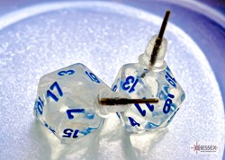 Chessex Stud Earrings Borealis Icicle Mini-Poly