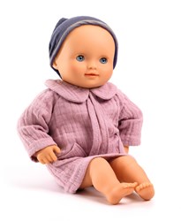 Djeco Puppen 32 cm Babypuppe Dahlia Purple mit Schlafaugen