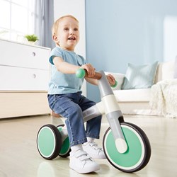 Hape Laufrad Kleinkind grün - Balance Bike Holzspielzeug