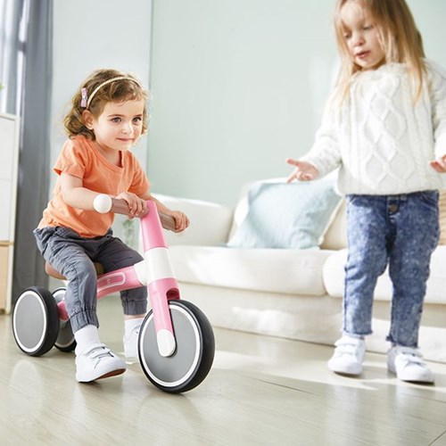 Hape Laufrad Kleinkind rosa - Balance Bike mit 3 Rädern