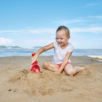 Hape pelle à sable et à eau rouge - lot de 4 pièces-3