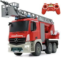 Jamara Camion de Pompier Mercedes-Benz Antos 1:20 avec Fonction de Pulvérisation et Échelle Rotative