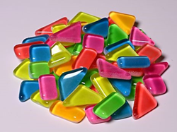 Colourful Mosaics Mosaikspielzeug Soft Glas Glow in the Dark 100 g