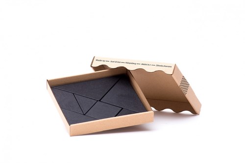 Bajo jeu tangram - puzzle coloré pour enfants